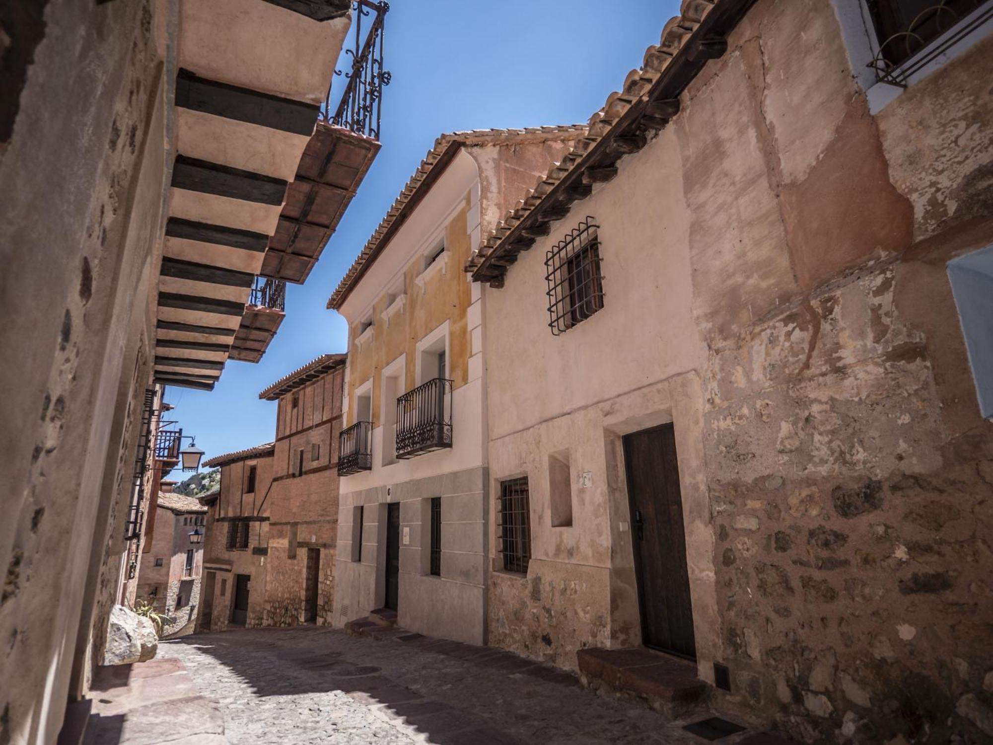 La Casa Amarilla Apartamento Albarracín Eksteriør billede